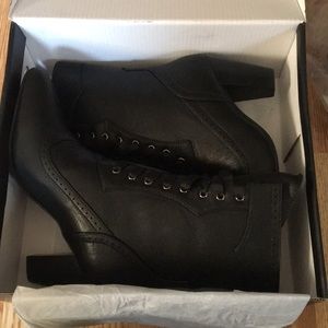 Dolls kill victorian boots